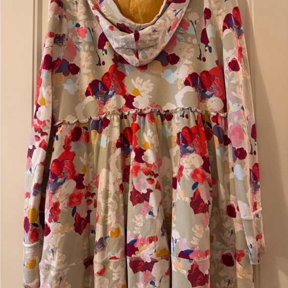 Evys Tree Floral Jacket Size L in EUC - Picture 3 of 6